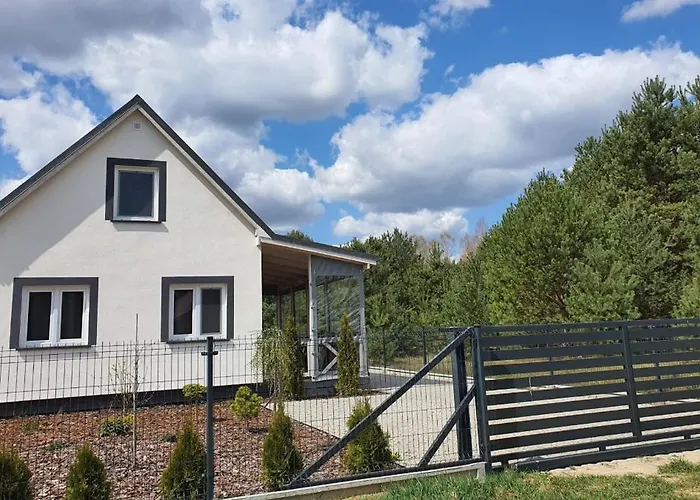 Bialy Nad Jeziorem Дом отдыха *